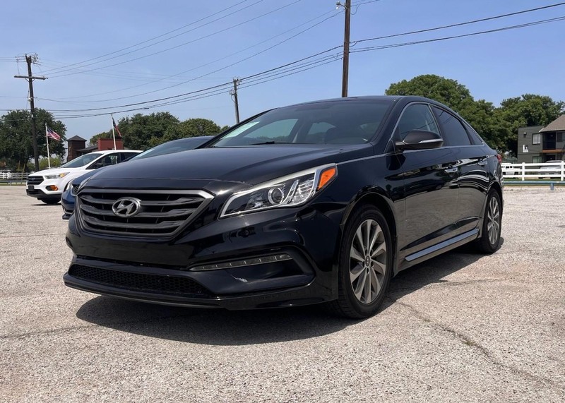 Hyundai Sonata Vehicle Image 02