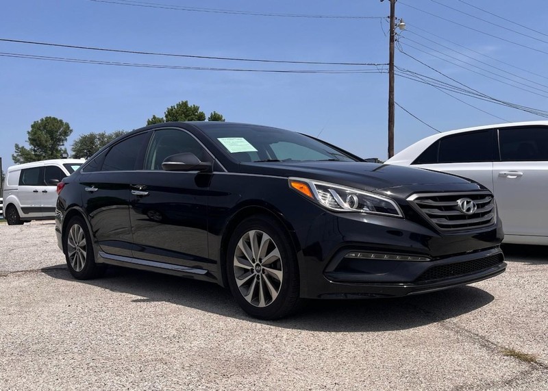 Hyundai Sonata Vehicle Image 03