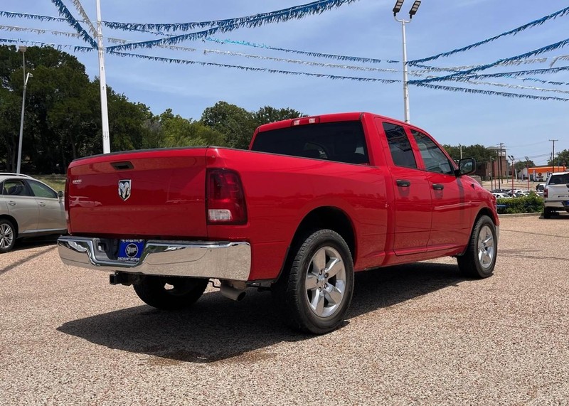 Ram 1500 Classic Vehicle Image 04