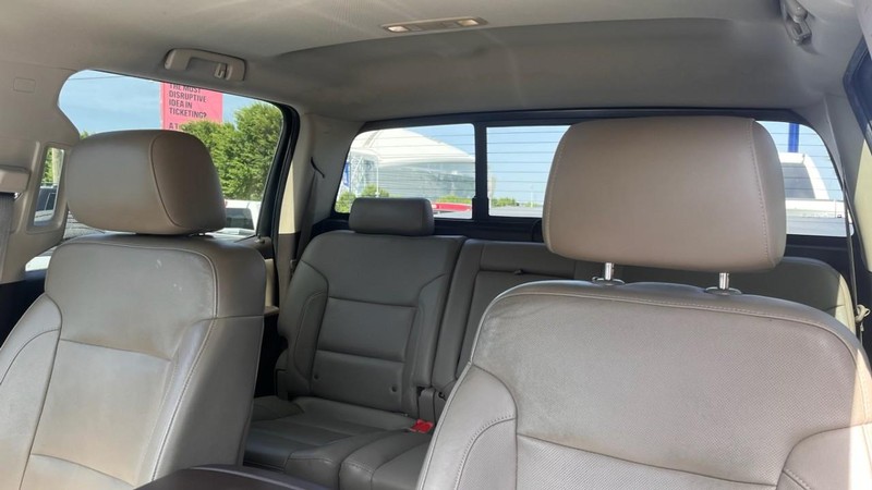 GMC Sierra 1500 Vehicle Image 06