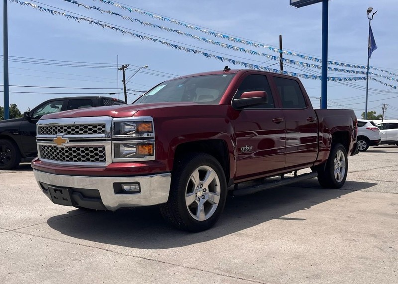 Chevrolet Silverado 1500 Vehicle Image 02