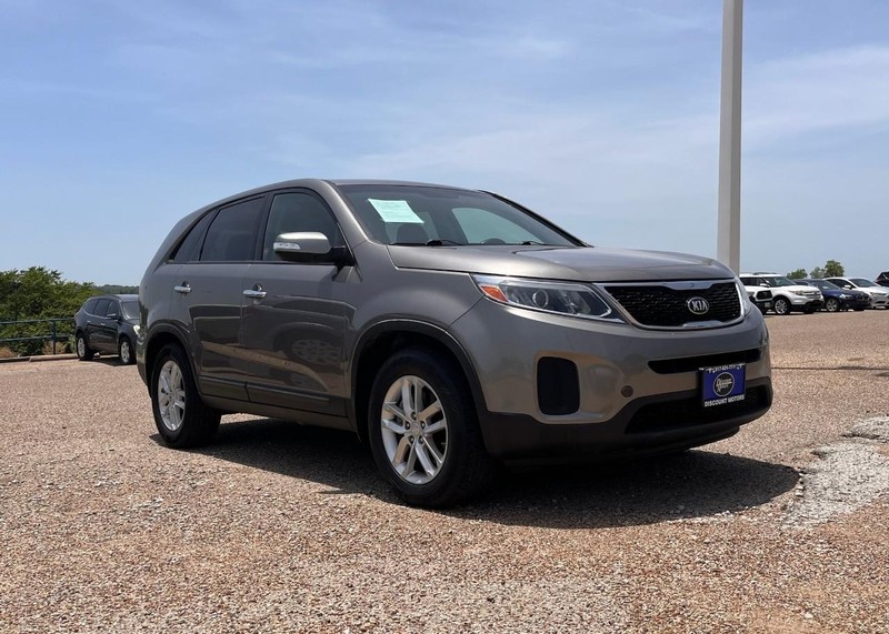 Kia Sorento Vehicle Image 03