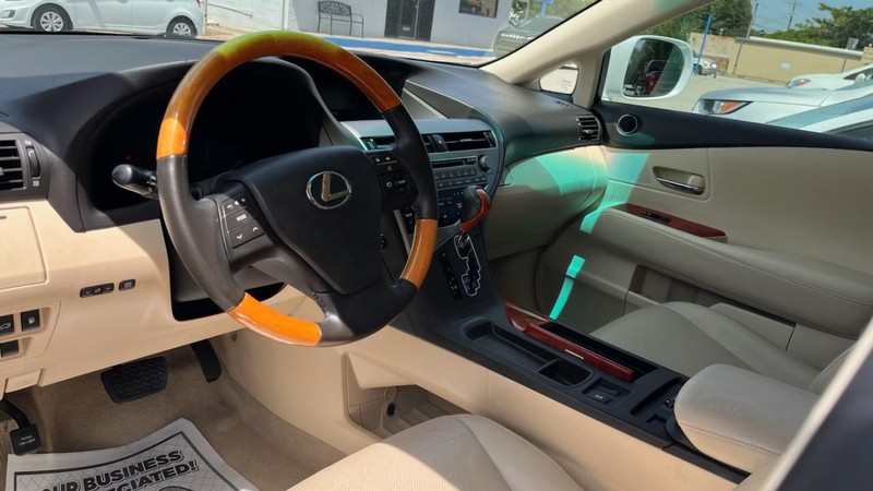 Lexus RX 350 Vehicle Image 05