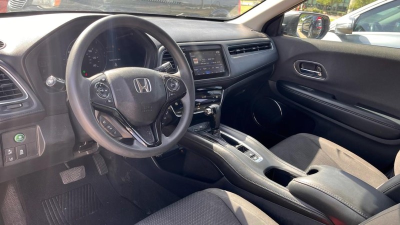 Honda HR-V Vehicle Image 05