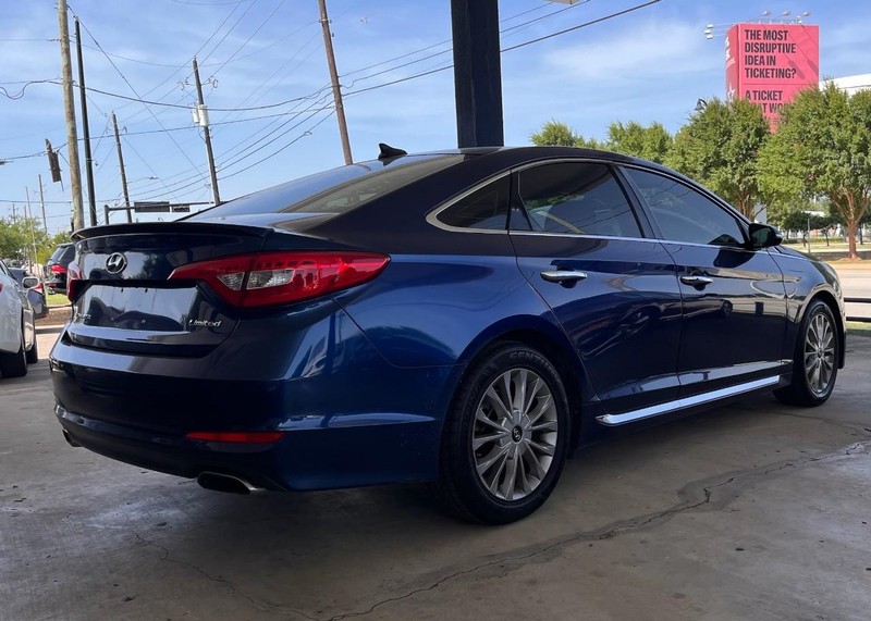 Hyundai Sonata Vehicle Image 04