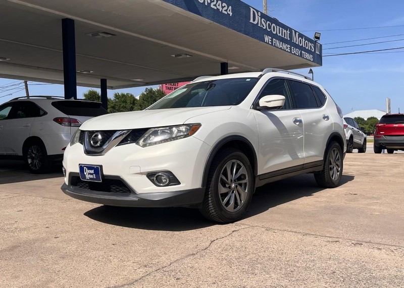 Nissan Rogue Vehicle Image 02