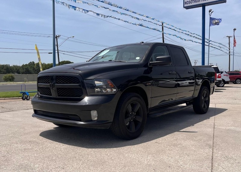 Ram 1500 Vehicle Image 02