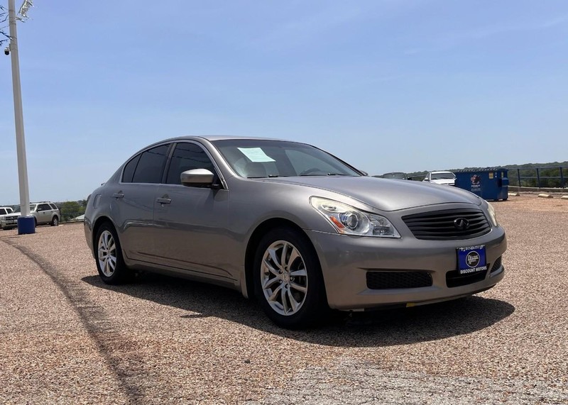 INFINITI G37 Sedan Vehicle Image 03