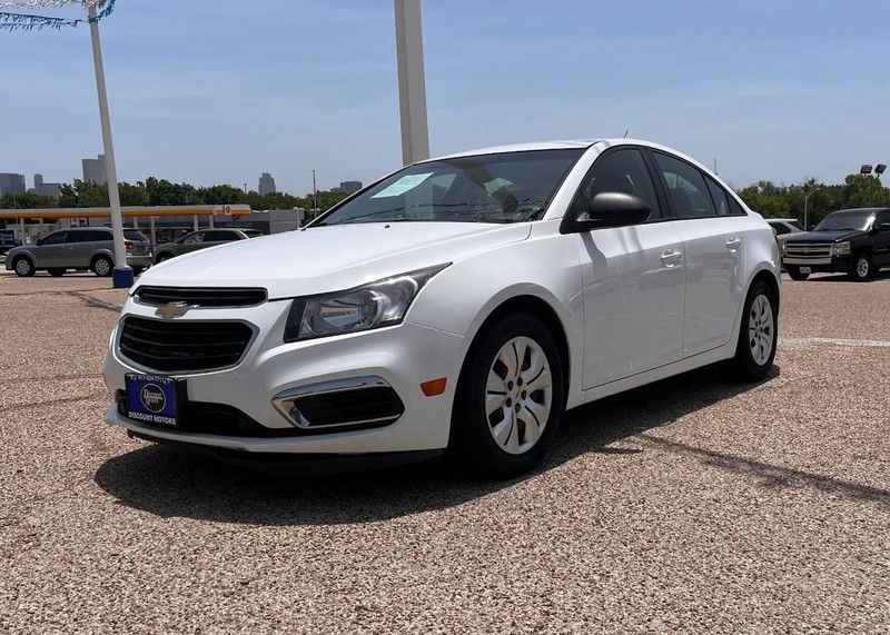 Chevrolet Cruze Vehicle Image 02