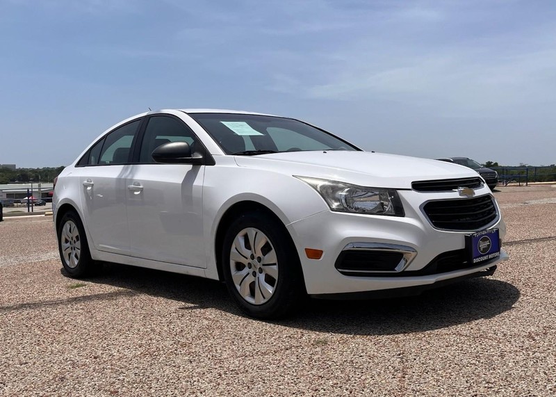 Chevrolet Cruze Vehicle Image 03