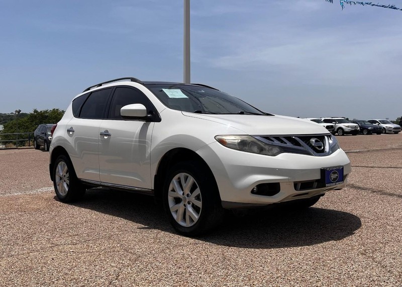Nissan Murano Vehicle Image 03