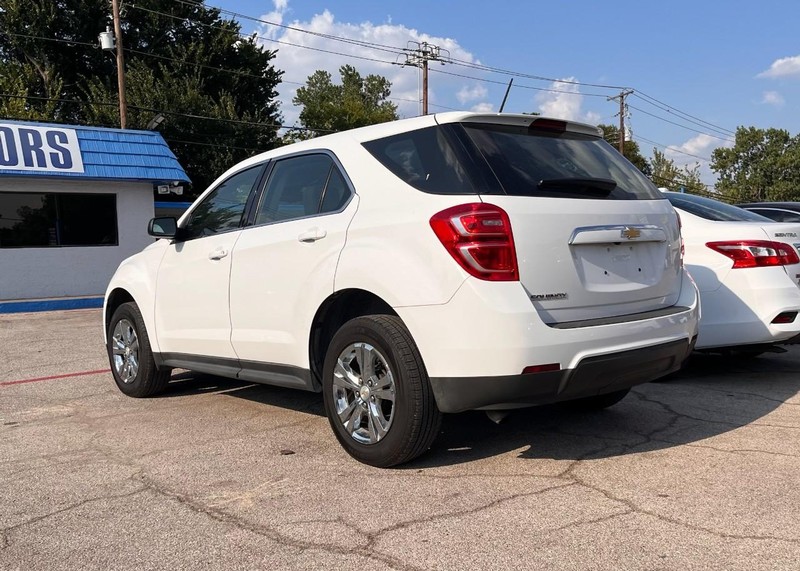 Chevrolet Equinox Vehicle Image 07