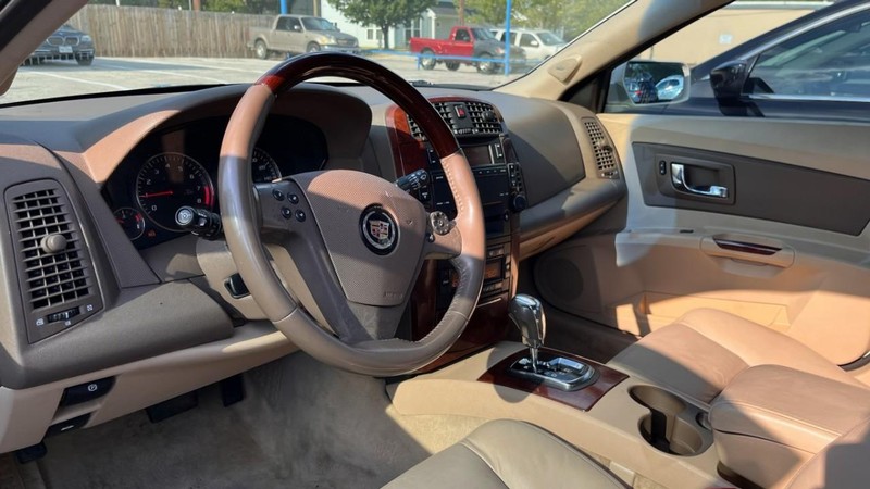 Cadillac CTS Vehicle Image 05