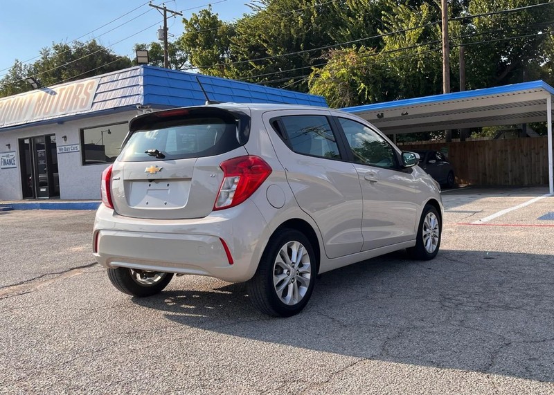 Chevrolet Spark Vehicle Image 03
