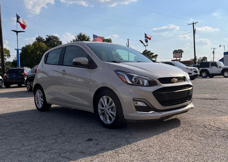 Chevrolet Spark Vehicle Image 04