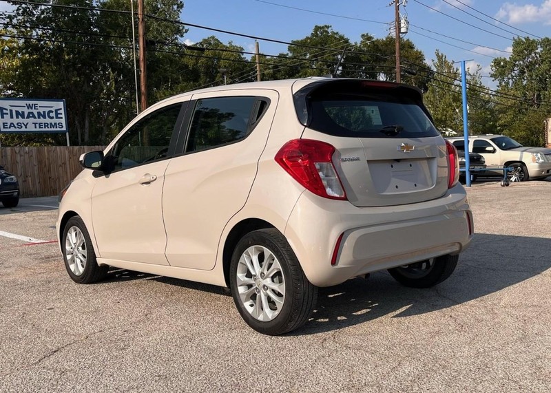 Chevrolet Spark Vehicle Image 07