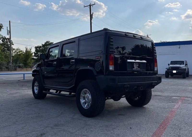 HUMMER H2 Vehicle Image 06