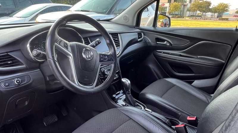 Buick Encore Vehicle Image 06