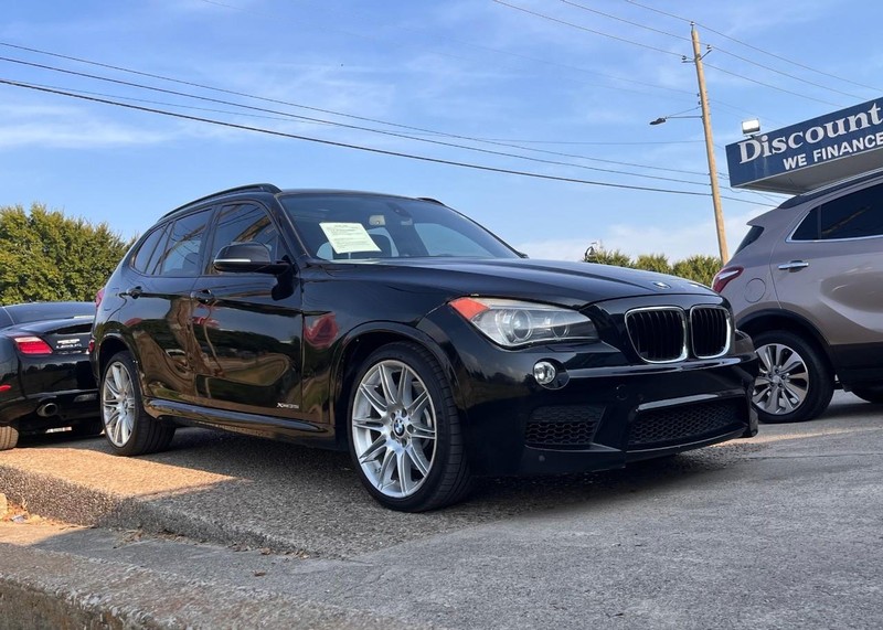 BMW X1 Vehicle Image 03