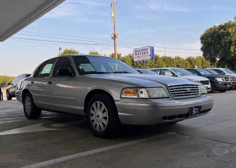 Ford Police Interceptor Vehicle Image 03
