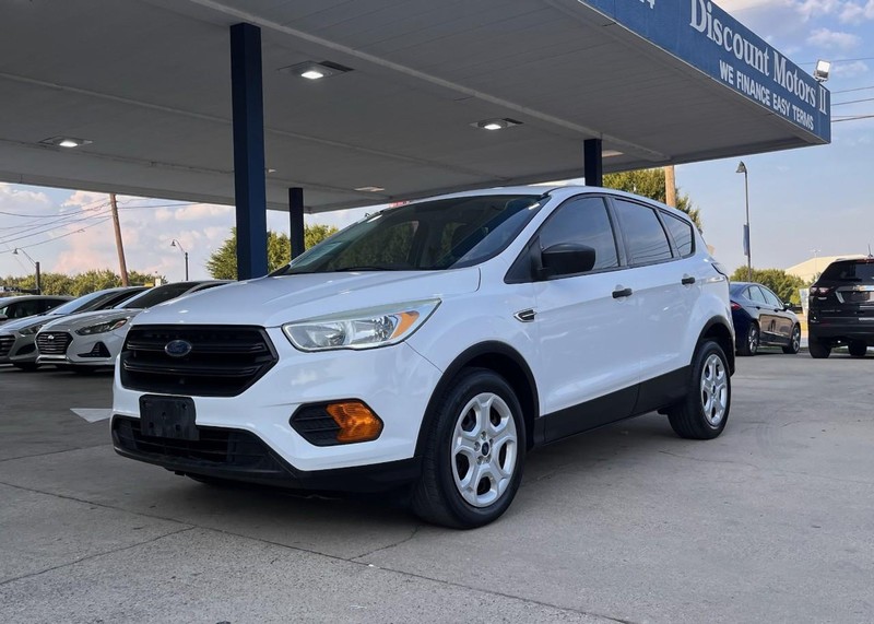 Ford Escape Vehicle Image 02