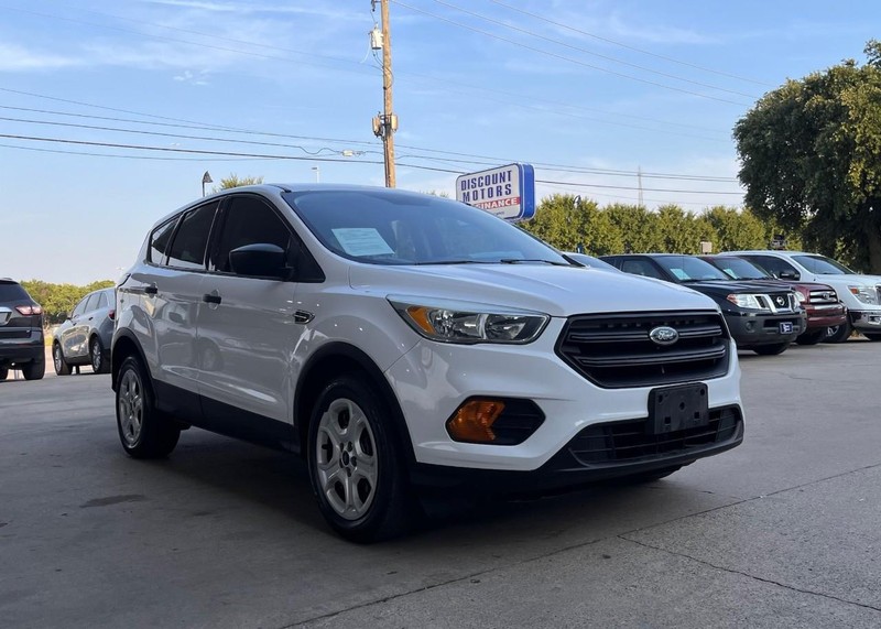 Ford Escape Vehicle Image 03