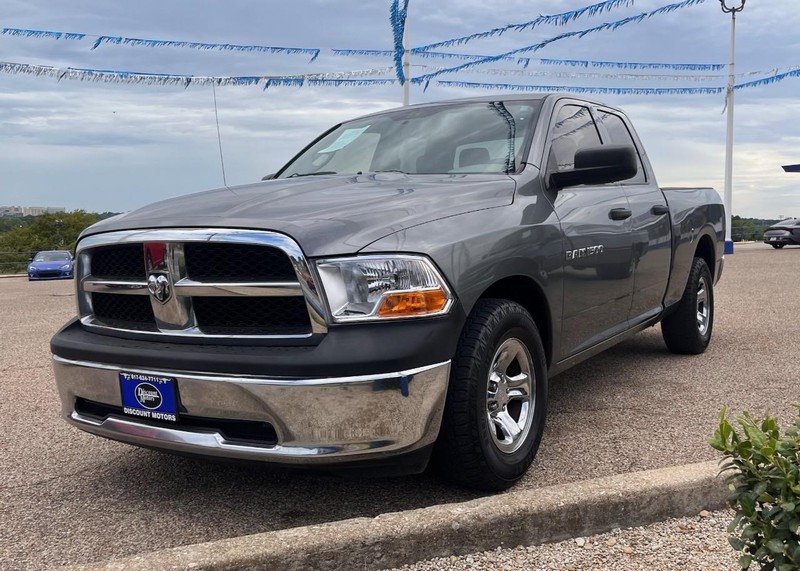 Ram 1500 Vehicle Image 02
