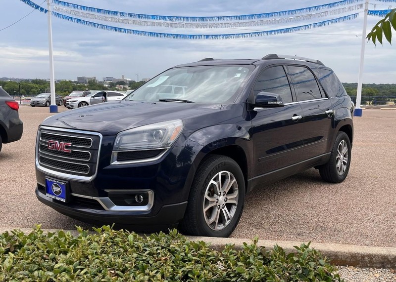 GMC Acadia Vehicle Image 02