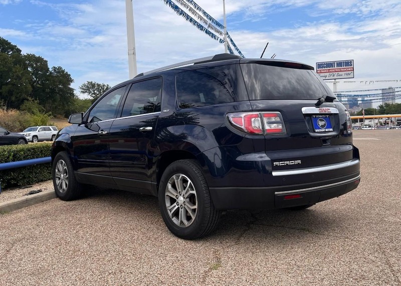 GMC Acadia Vehicle Image 07