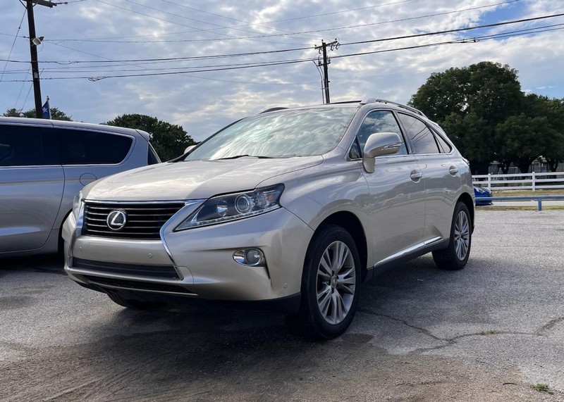 Lexus RX 350 Vehicle Image 02
