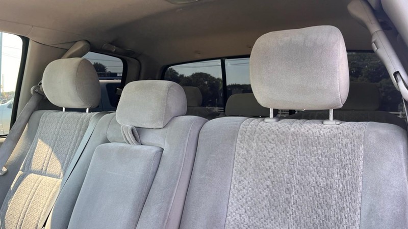 Toyota Tundra Vehicle Image 05