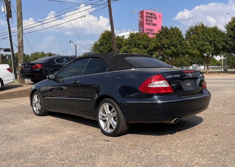 Mercedes-Benz CLK-Class Vehicle Image 05