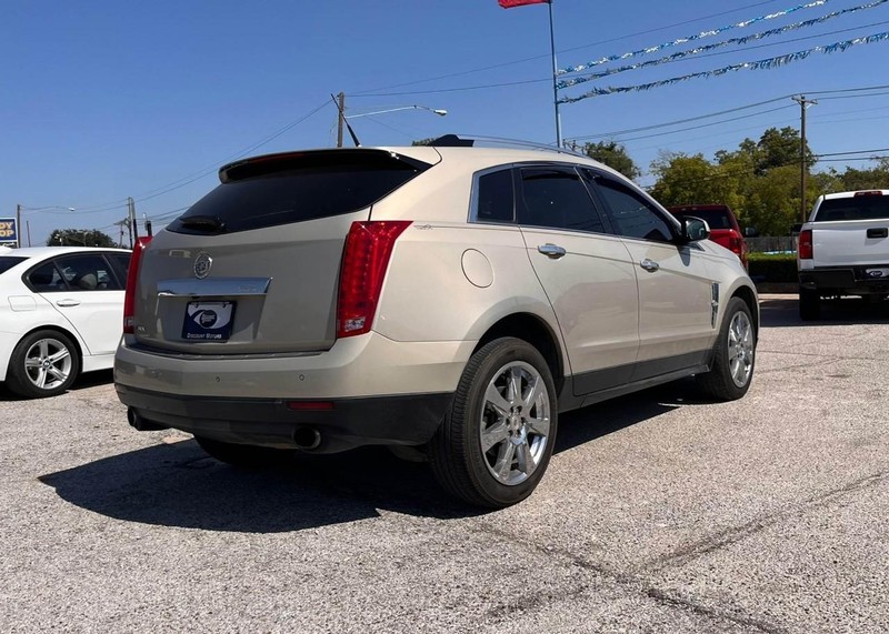 Cadillac SRX Vehicle Image 04
