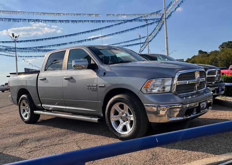 Ram 1500 Classic Vehicle Image 03
