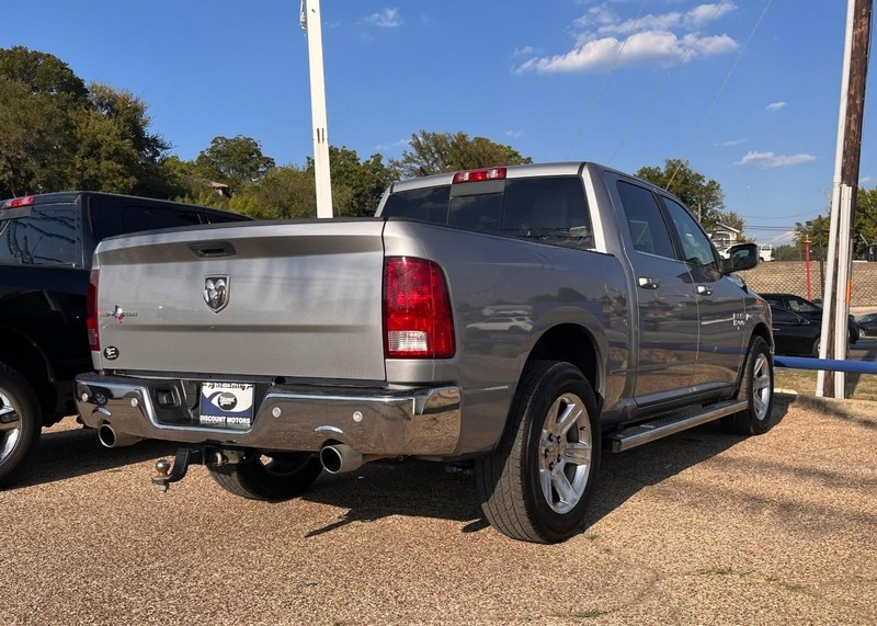 Ram 1500 Classic Vehicle Image 04