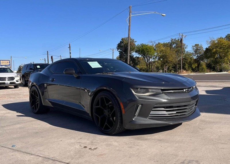 Chevrolet Camaro Vehicle Image 03