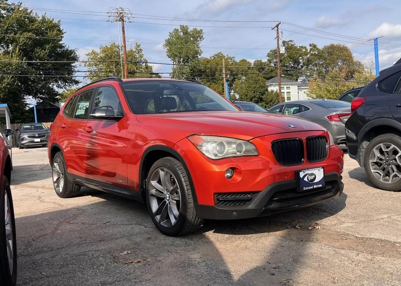 BMW X1 Vehicle Image 03