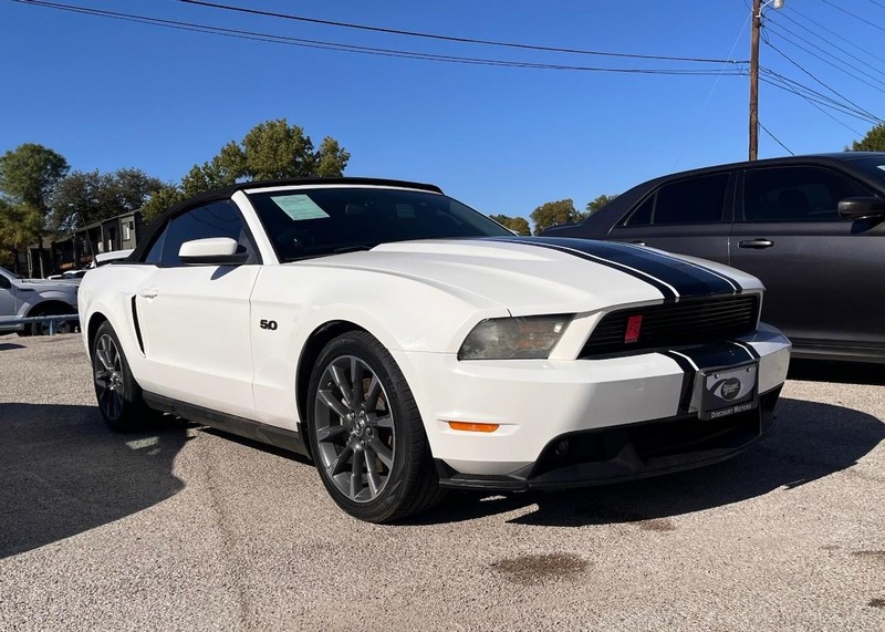 Ford Mustang Vehicle Image 03