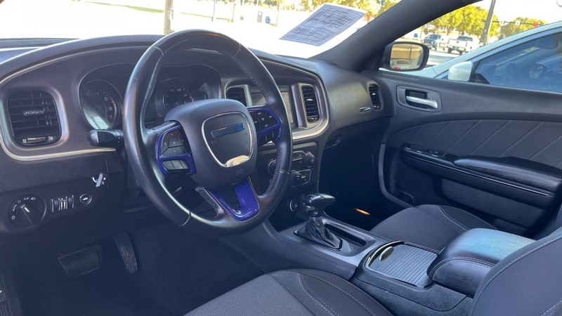 Dodge Charger Vehicle Image 05