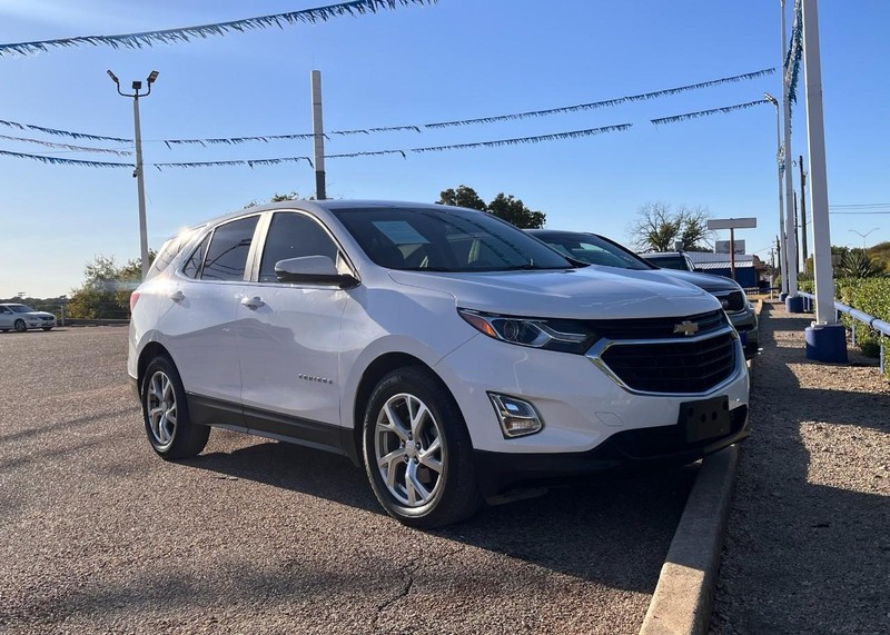 Chevrolet Equinox Vehicle Image 03