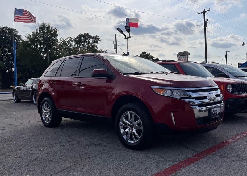 Ford Edge Vehicle Image 03