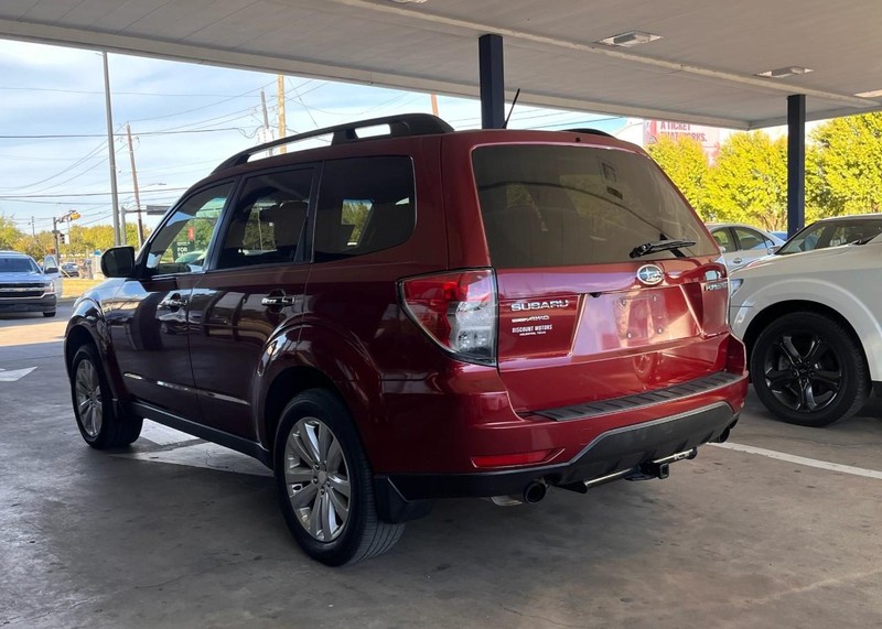 Subaru Forester Vehicle Image 07
