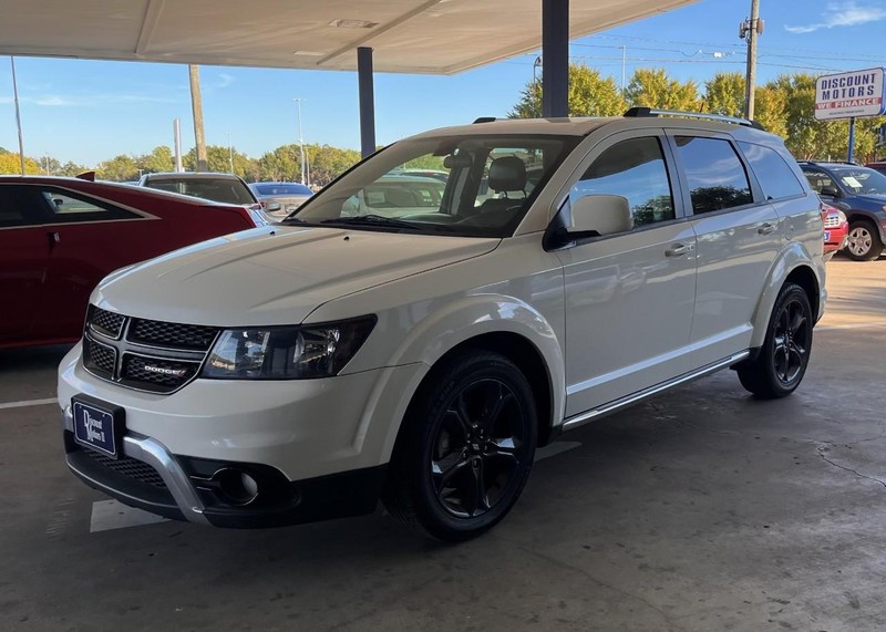 Dodge Journey Vehicle Image 02
