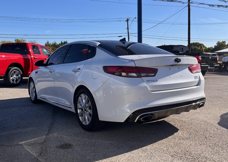 Kia Optima Vehicle Image 07