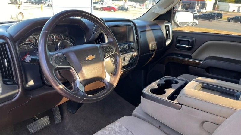 Chevrolet Silverado 1500 Vehicle Image 05