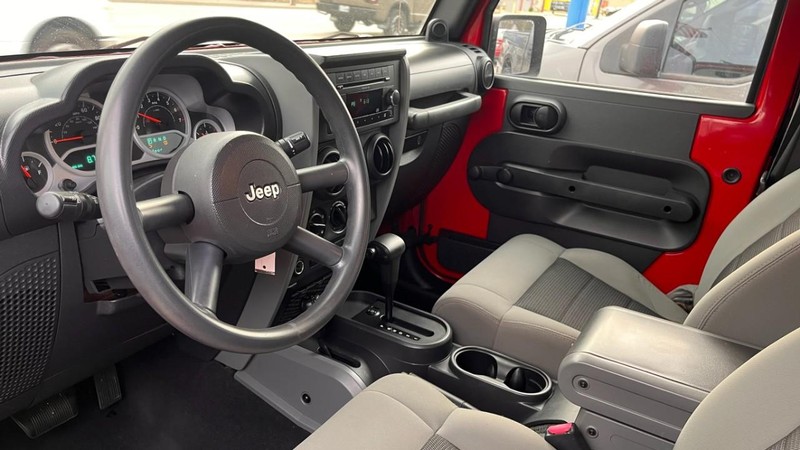 Jeep Wrangler Vehicle Image 05