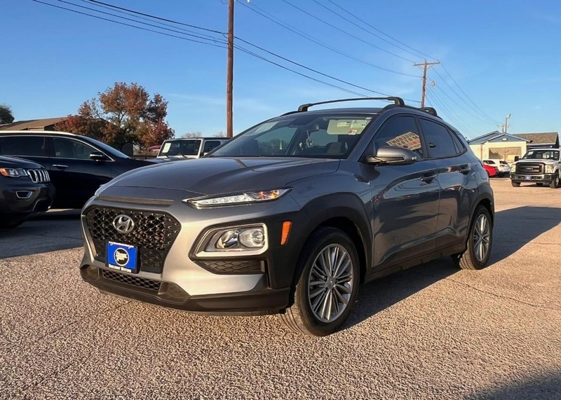 Hyundai Kona Vehicle Image 02