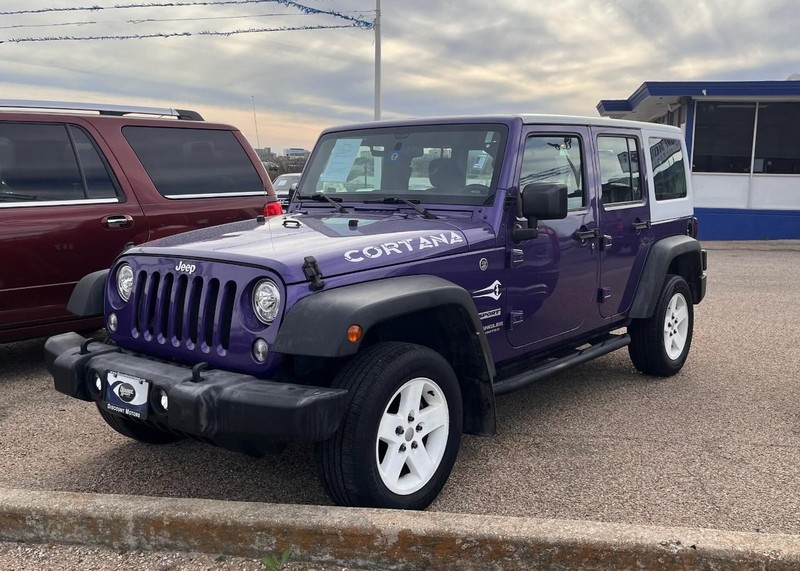 Jeep Wrangler Unlimited Vehicle Image 02