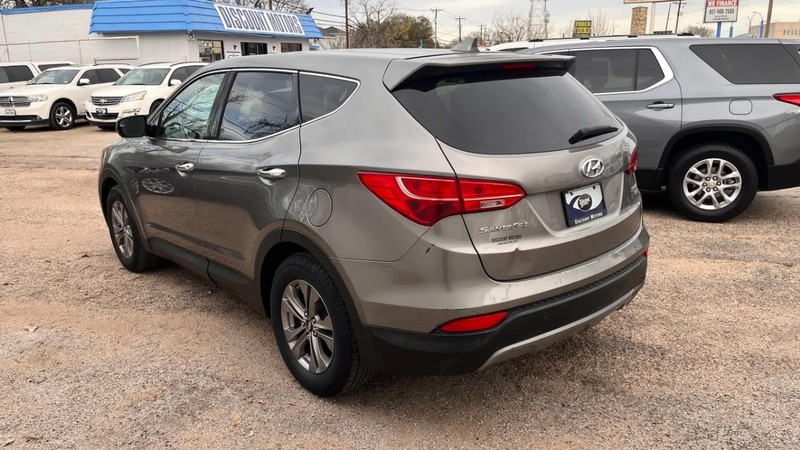 Hyundai Santa Fe Sport Vehicle Image 07