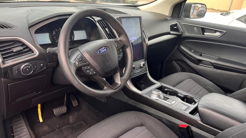 Ford Edge Vehicle Image 05